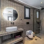 Nemesis Luxury * Apolpaina