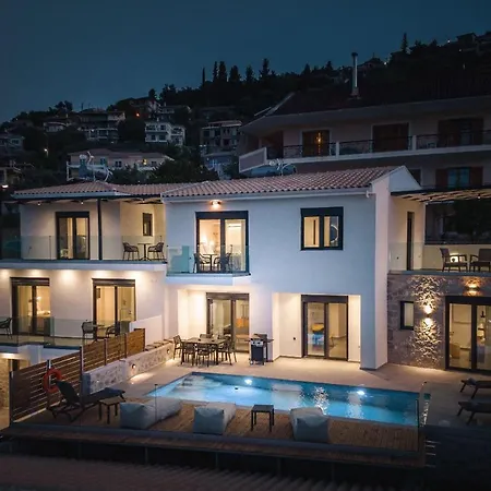 Apartmán Nemesis Luxury Apolpaina