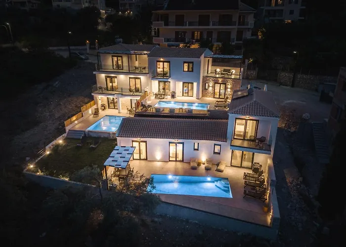 Nemesis Luxury Διαμέρισμα *